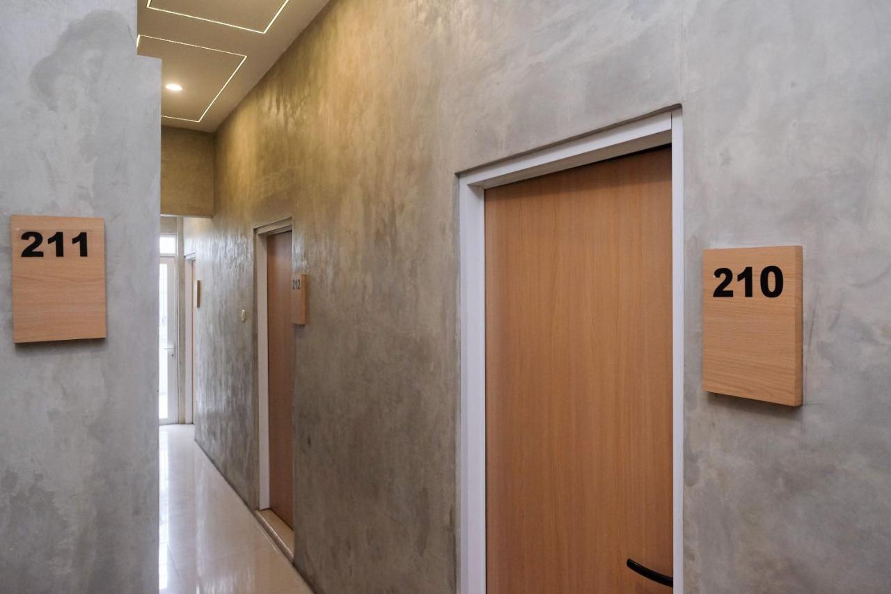 Urbanview Hotel Syariah Artamara Tegal By Reddoorz Εξωτερικό φωτογραφία