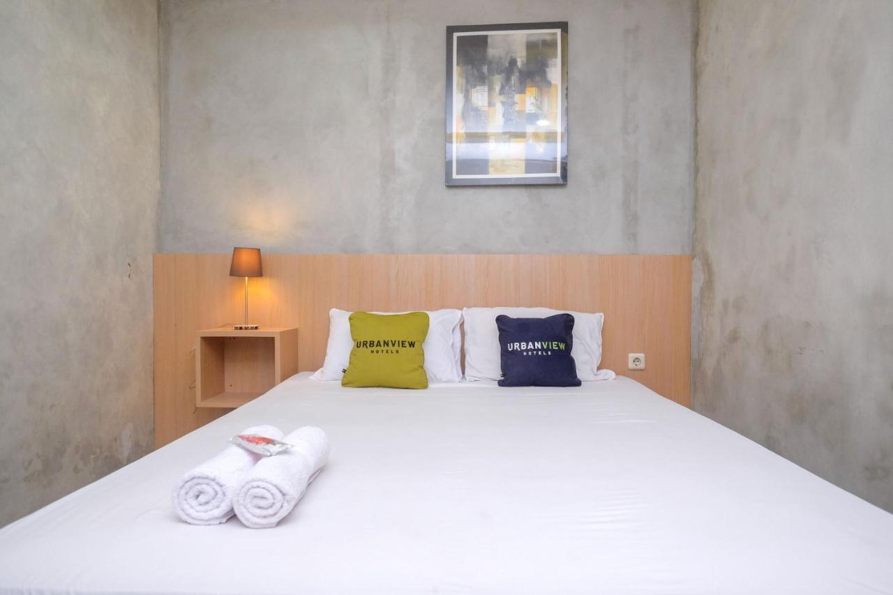 Urbanview Hotel Syariah Artamara Tegal By Reddoorz Εξωτερικό φωτογραφία