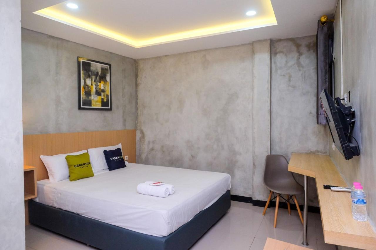 Urbanview Hotel Syariah Artamara Tegal By Reddoorz Εξωτερικό φωτογραφία
