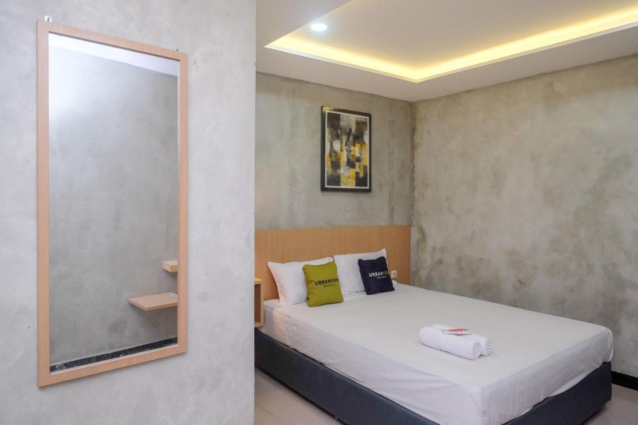 Urbanview Hotel Syariah Artamara Tegal By Reddoorz Εξωτερικό φωτογραφία